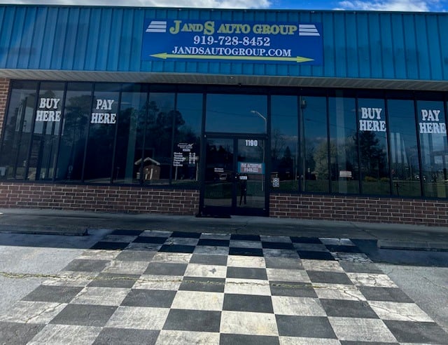 J and S Auto Group  - Franklinton