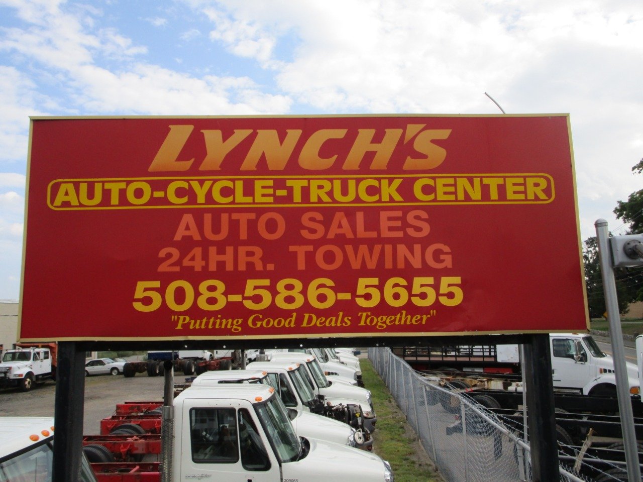 Lynch's Auto - Cycle - Truck Center