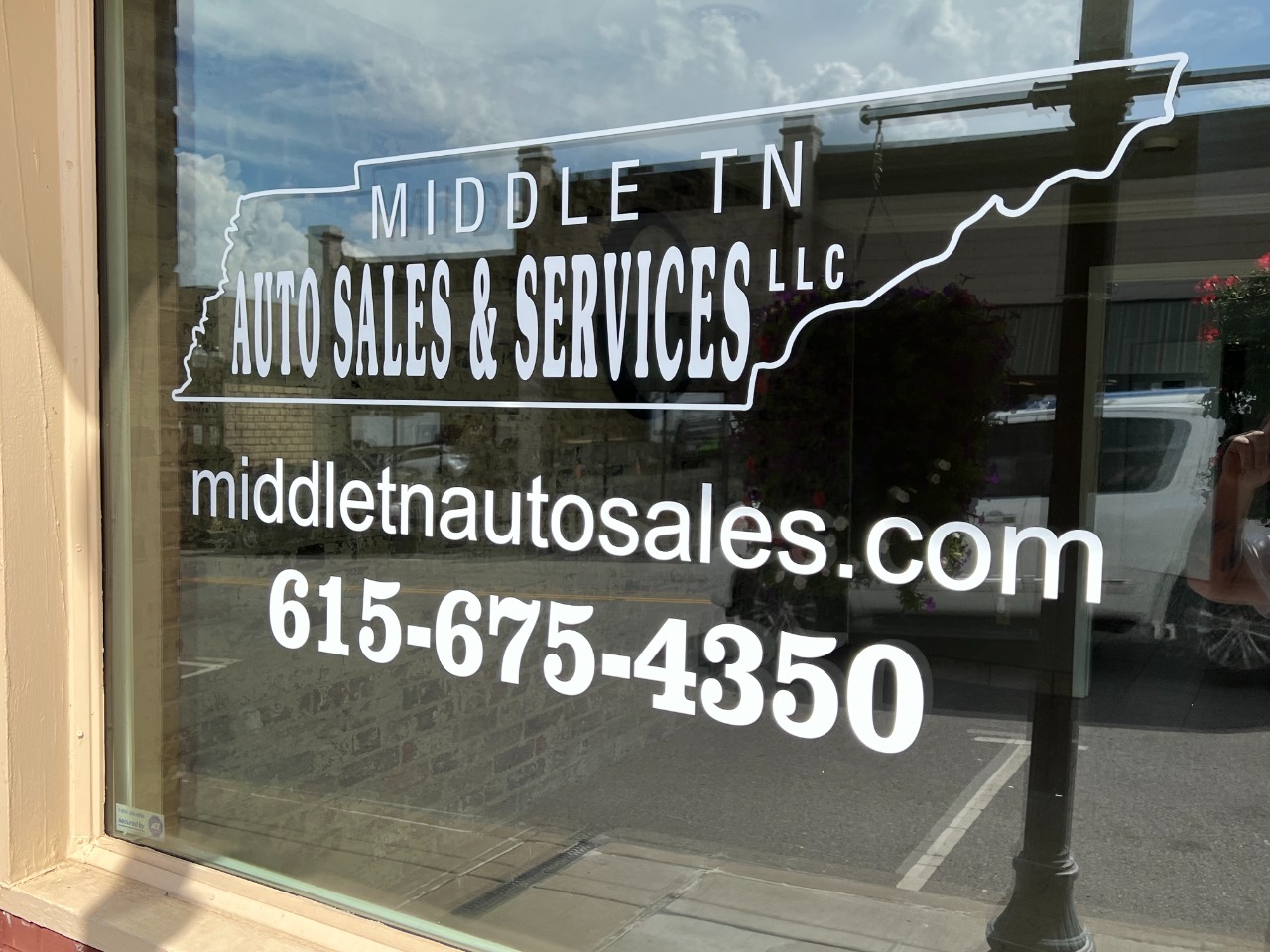 Middle Tennessee Auto Brokers LLC